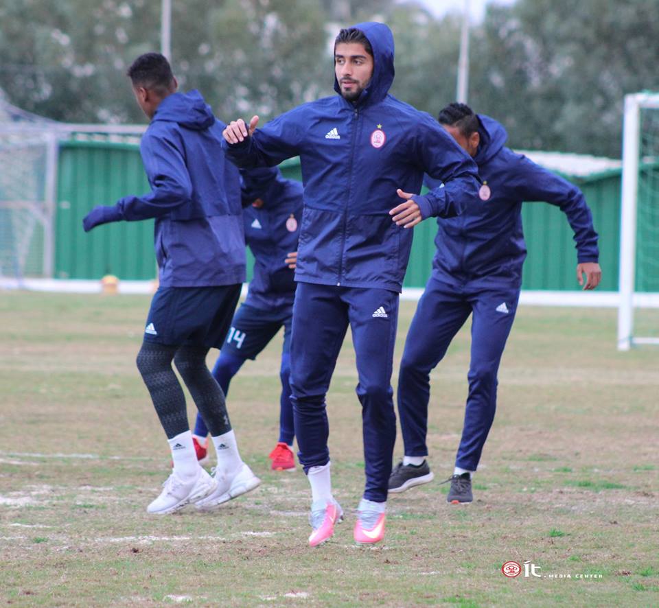 بالصور | الاتحاد يخوض أول تدريب في تونس استعدادا لنهضة بركان المغربي بالكونفيدرالية