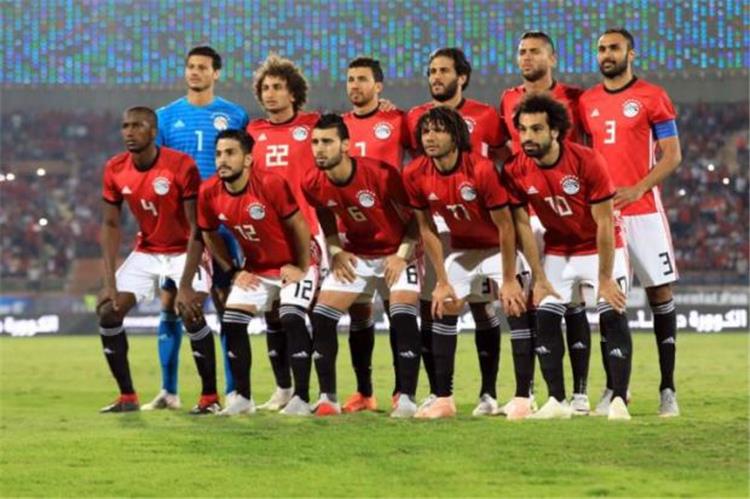 بالصور | مصر تكشف عن قميص جديد للمنتخب الأول لكرة القدم