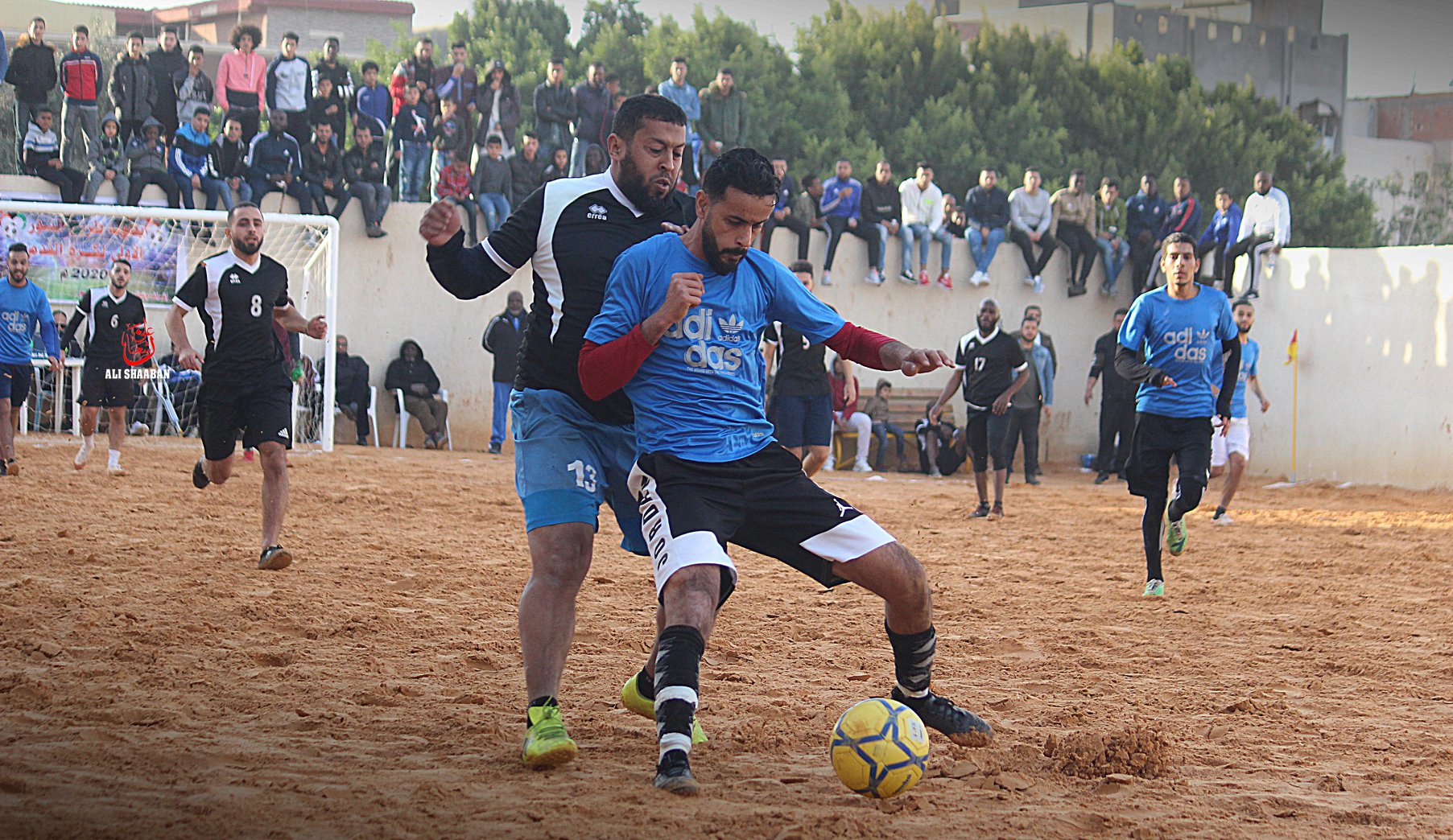 بالفيديو والصور | السور يتخطى الديربي بركلات الترجيح ببطولة طريق السور