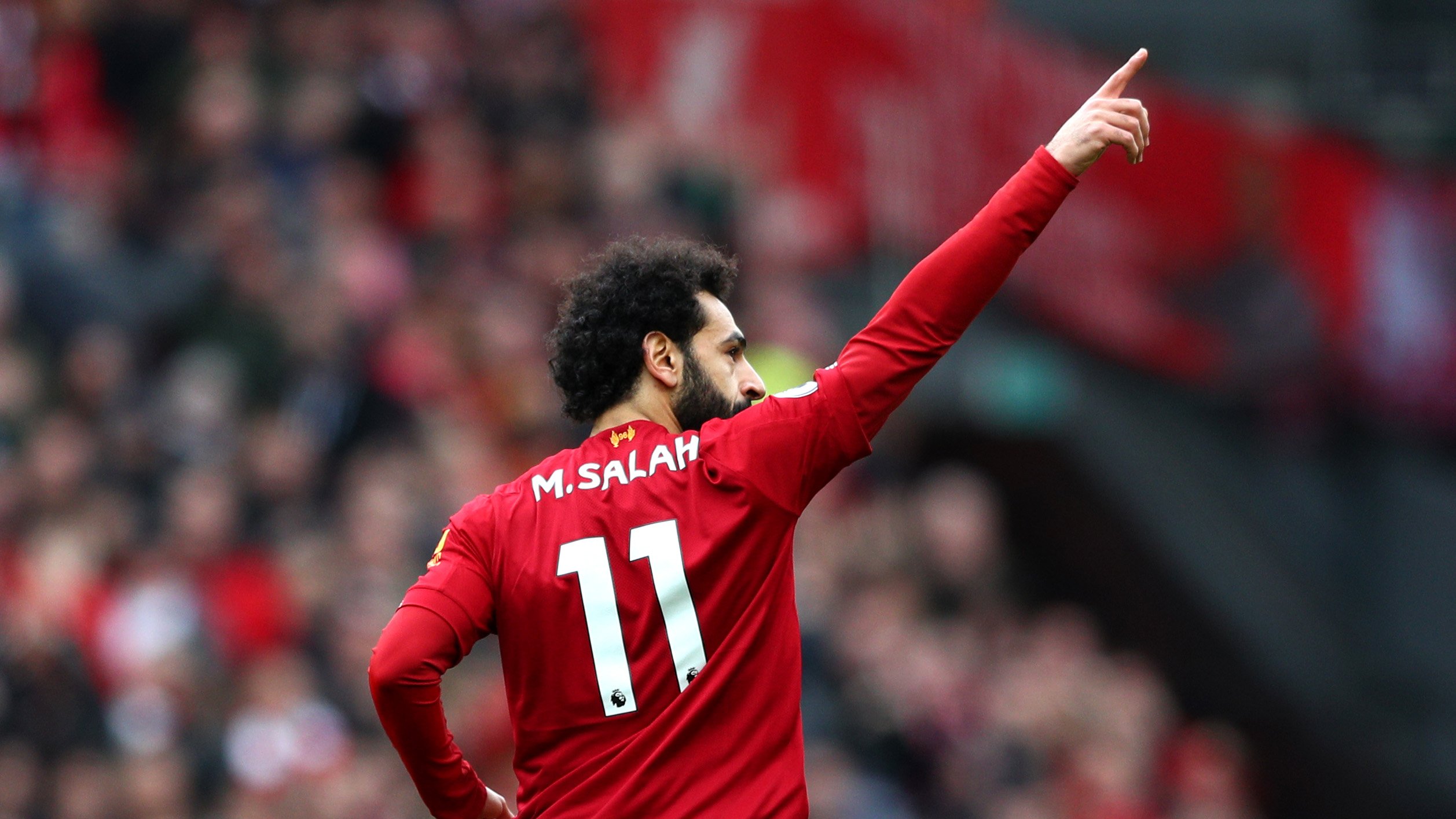 بالأرقام | محمد صلاح يصنع التاريخ في مئويته مع ليفربول