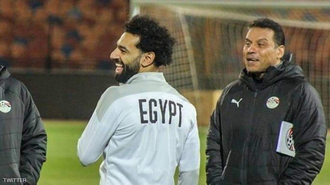 محمد صلاح يُوجّه رسالة لحسام البدري بعد إقالته من قيادة منتخب مصر