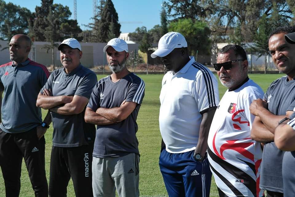 صالح رحيل.. محطات مضيئة أبرزها قيادة الفهود  محلياً وأفريقياً والصعود بالصقور لدوري الأضواء